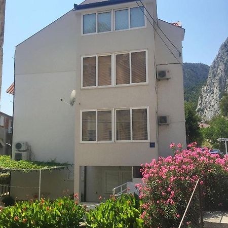 Apartment Mate Omiš Dış mekan fotoğraf