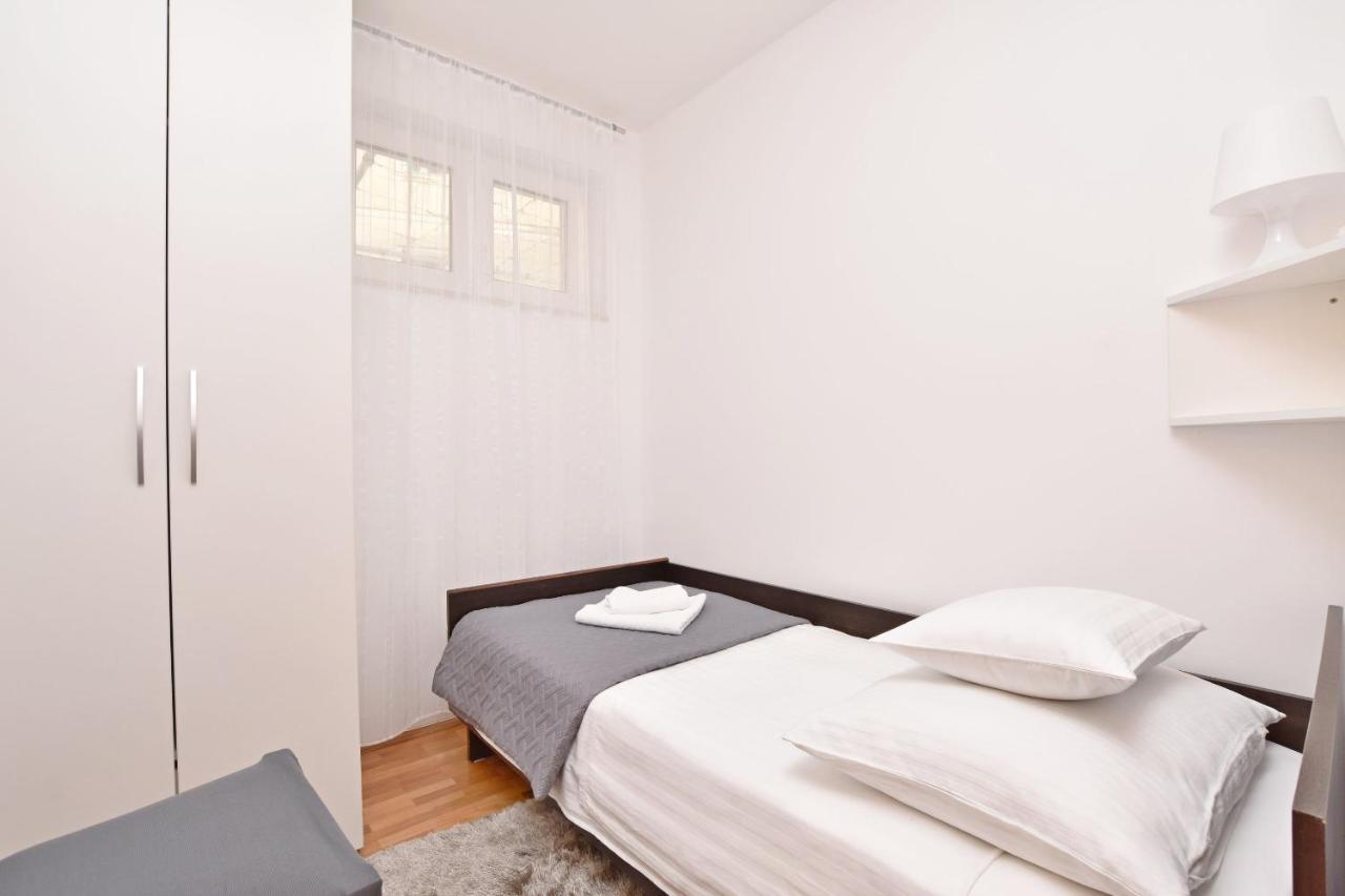 Apartment Mate Omiš Dış mekan fotoğraf